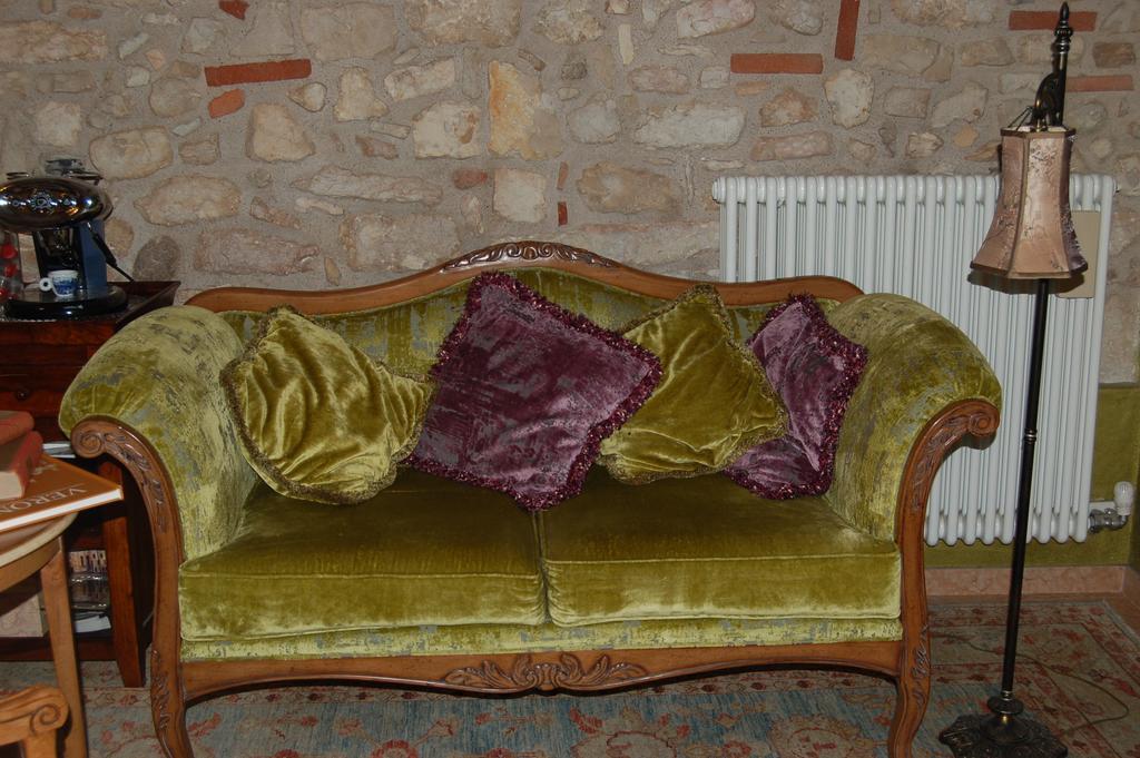 B&B Corte Giare SantʼAmbrogio di Valpolicella Eksteriør bilde