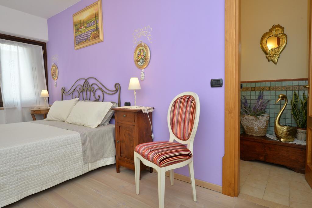 B&B Corte Giare SantʼAmbrogio di Valpolicella Rom bilde