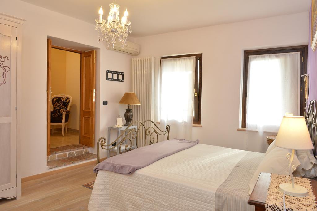 B&B Corte Giare SantʼAmbrogio di Valpolicella Eksteriør bilde