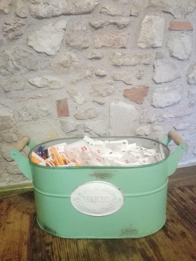 B&B Corte Giare SantʼAmbrogio di Valpolicella Eksteriør bilde